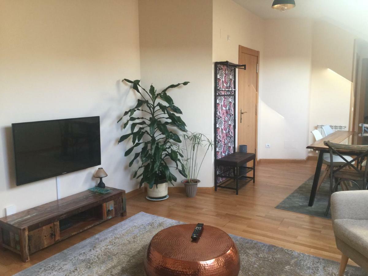 Apartamento Conde Luna León Εξωτερικό φωτογραφία