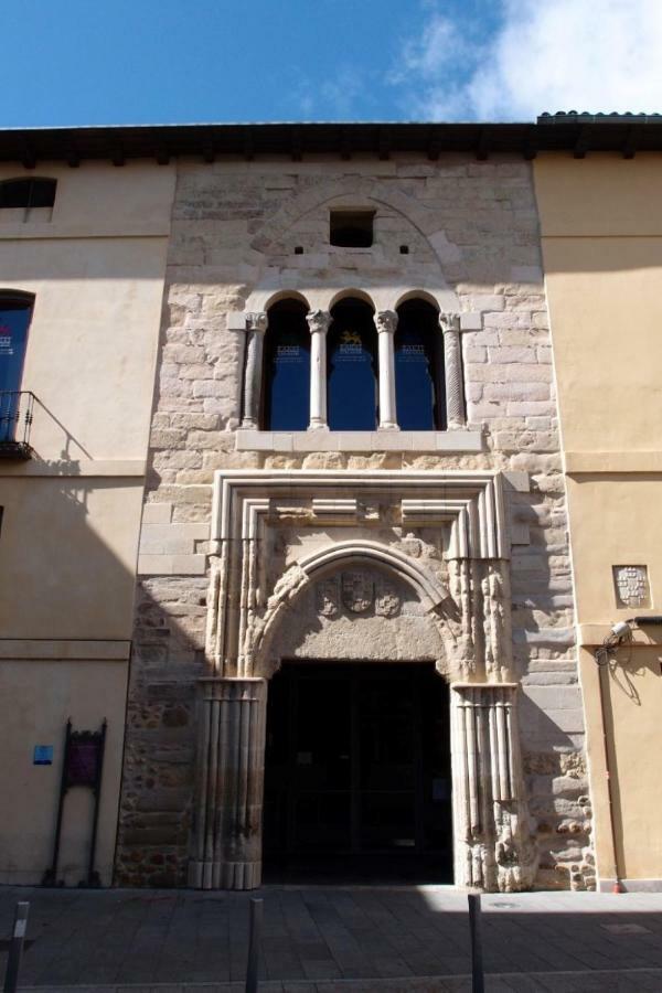 Apartamento Conde Luna León Εξωτερικό φωτογραφία